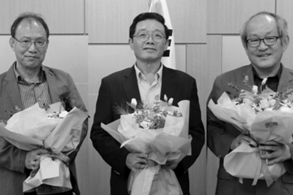 하영화 교수(왼쪽), 조순행 교수(가운데), 최홍근 교수(오른쪽) (출처 : 우리 학교브랜드 전략실)